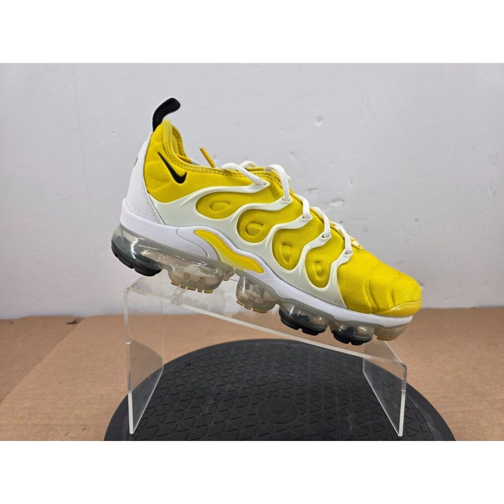 Nike Air Vapormax Plus Shoes Womens 9.5 Sunshine Yellow Running Gym Training